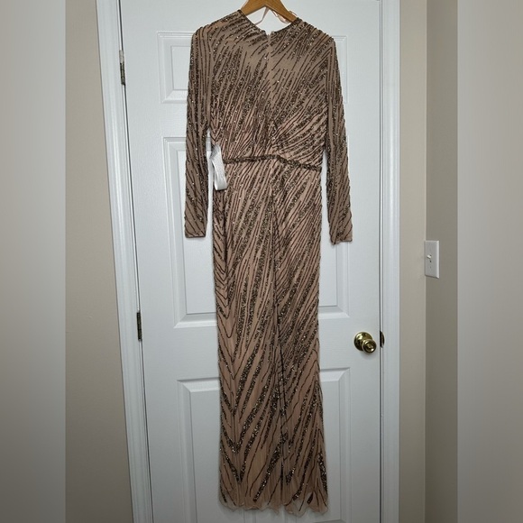 MAC DUGGAL embellished long sleeve column gown in mocha 12 NWT - Picture 4 of 11
